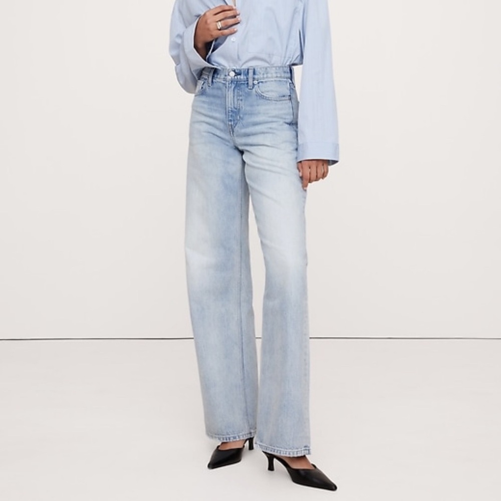 Banana Republic Icon Wide Leg Light Blue Jeans sz 27 NWT